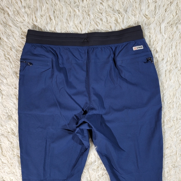 LIVSN Reflex Pants in Navy Blue SIZE Large / 30L - Picture 15 of 16